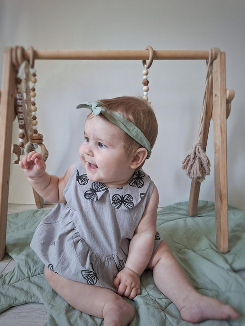 Wovara® Handgefertigter Baby-Strampler aus gewaschener Baumwolle mit Blockprint