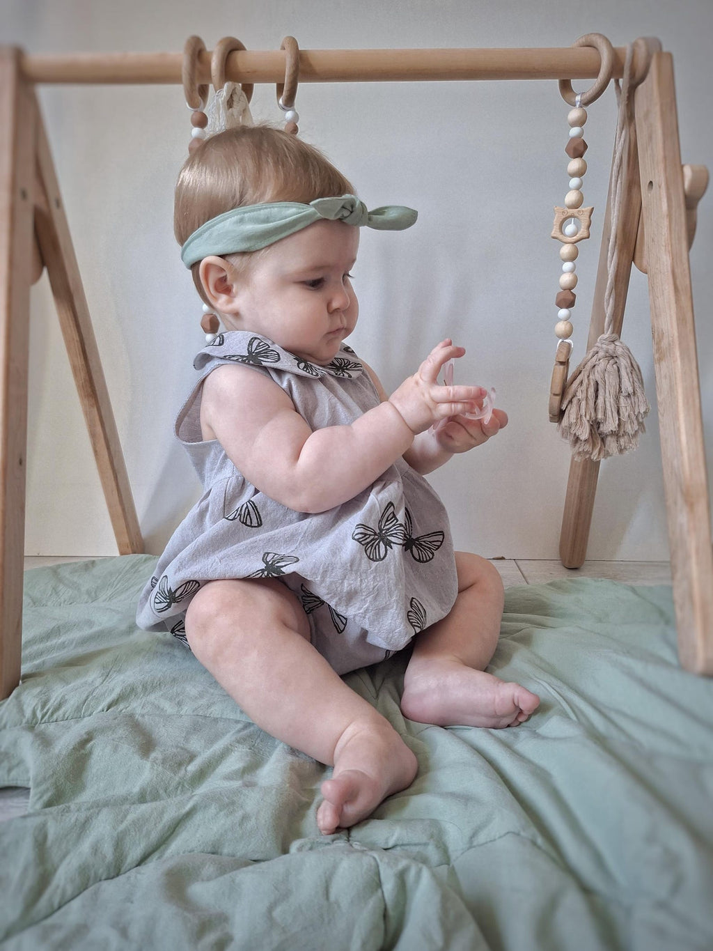 Wovara® Handgefertigter Baby-Strampler aus gewaschener Baumwolle mit Blockprint