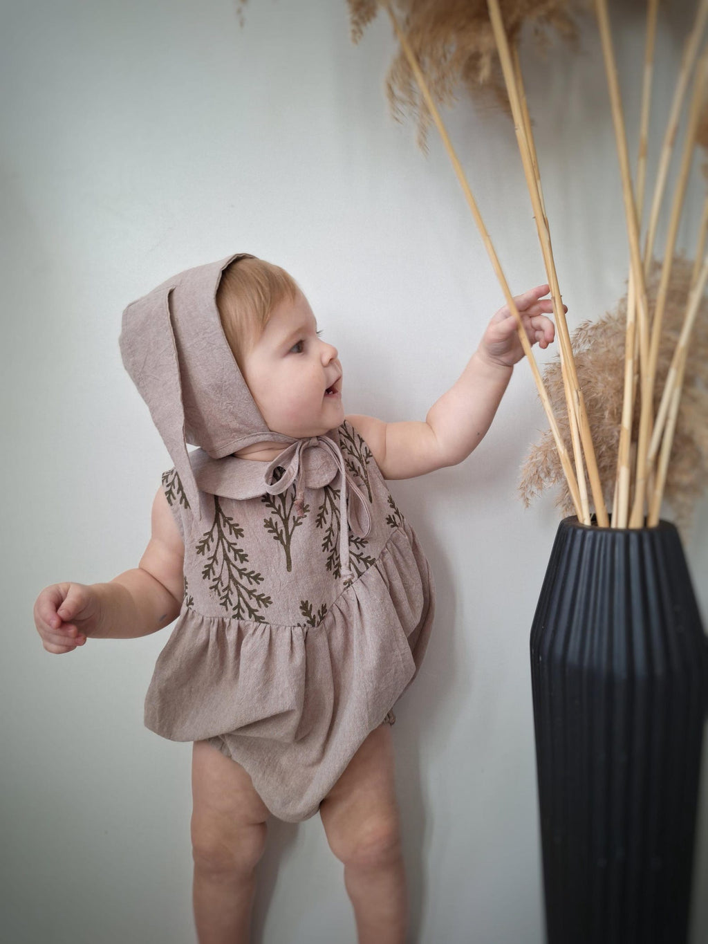 Wovara® Handgefertigter Baby-Strampler aus gewaschener Baumwolle mit Blockprint