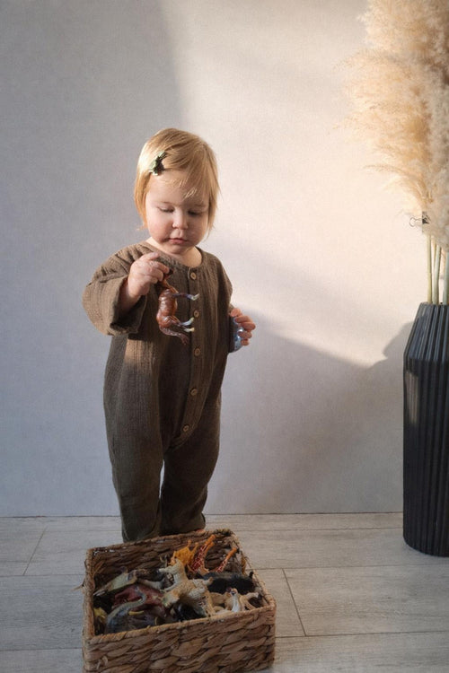 Wovara® Handgefertigter Baby-Jumpsuit aus Bio-Musselin – Minimalistischer Strampler