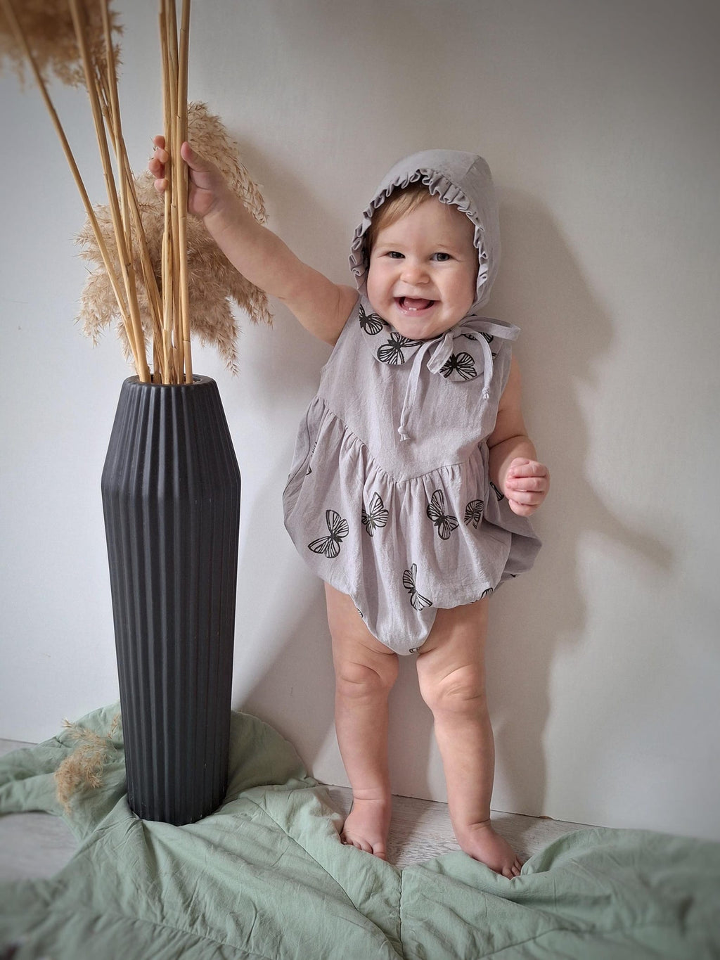 Wovara® Handgefertigter Baby-Strampler aus gewaschener Baumwolle mit Blockprint