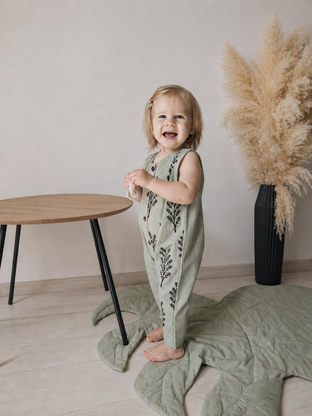 Wovara® Ärmelloser Handgefertigter Baby-Strampler aus gewaschener Baumwolle mit Blockprint